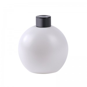 350ml round glass white diffuser bottle
