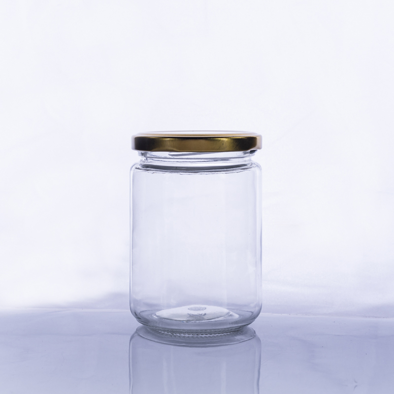 glass pickle jar 