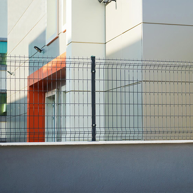100% Original Welded 3d Security Fence - V Fold Fence – Yeson