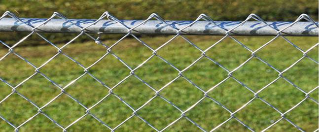 The characteristics of the chain link fence material determine its use value