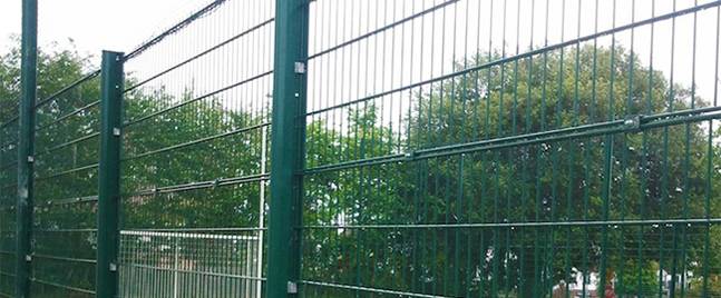 How to distinguish the quality of double wire fence