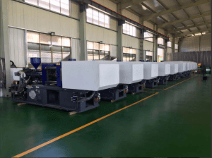 Free sample for Plastic Toy Injection Molding Machine - Horizontal Plastic Injection Molding Machine for Plastic Fast Food Box – Yingtu