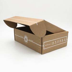 Custom printed corrugated luxury retail clothing/ garment/ shoes paper packaging boxes