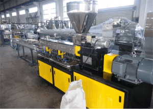 Auto PVC Granulator Plastic Granules Manufacturing Machine One Year Warranty