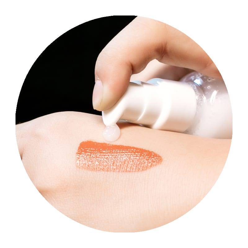 OEM organik aman dandanan Snail pasucèné lotion kanggo moisturizing kulit lenga Repairing, dina alam alon-alon ngadhepi susu wisuh