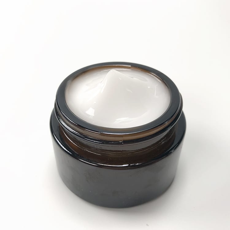 Wholesale OEM whitening and moisturizing skin hydrating milk body lotion